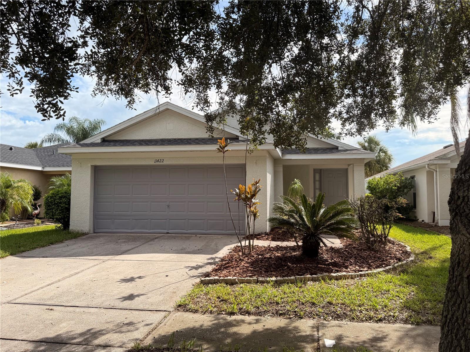 11422 CRESTLAKE VILLAGE DR - Photo 1