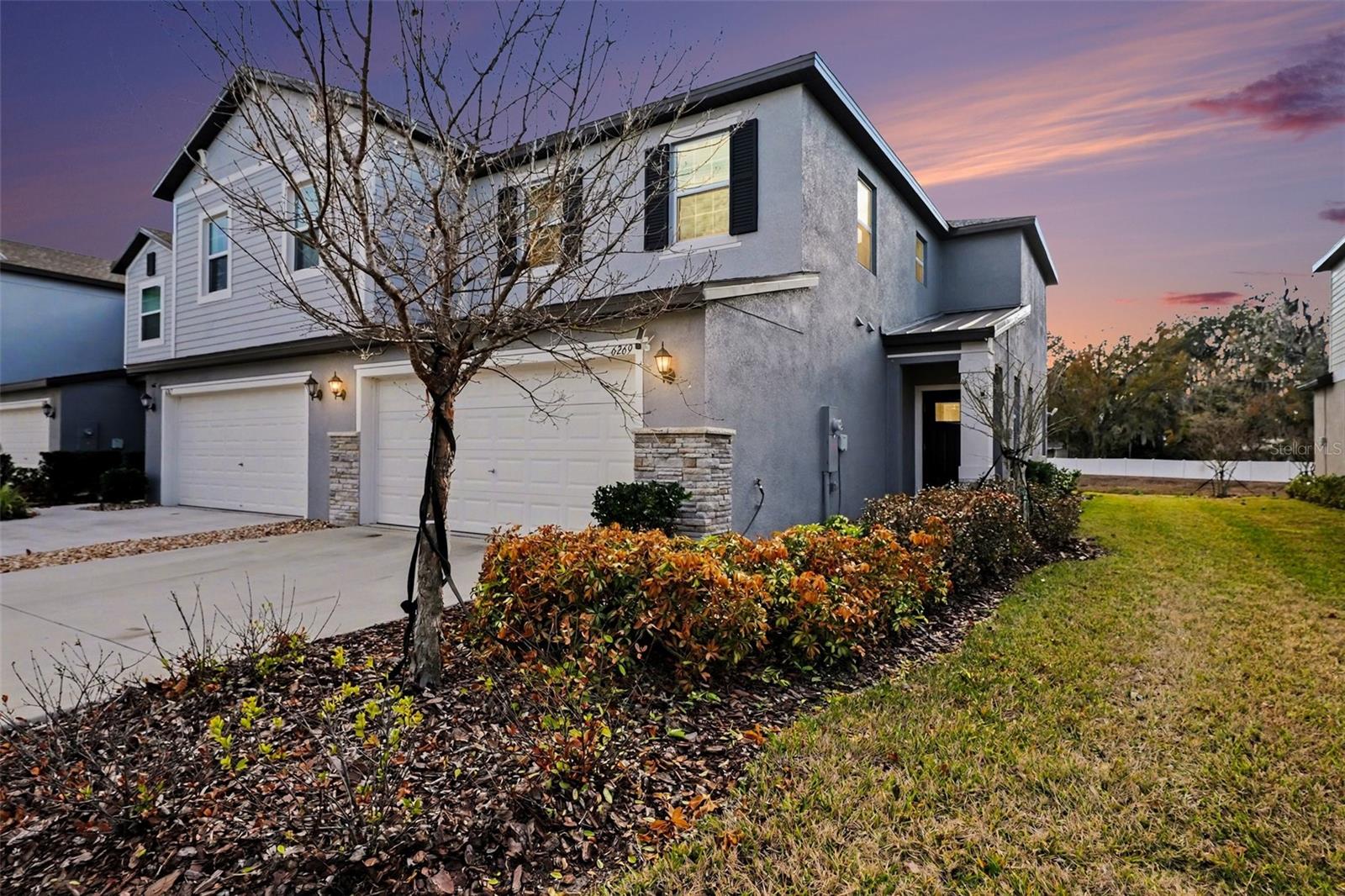 6269 SHINER ST - Photo 1