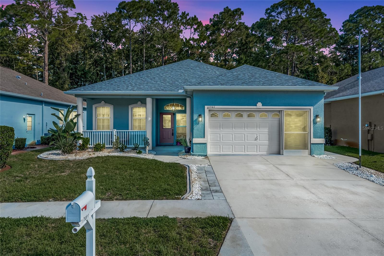 11501 BLOOMINGTON CT - Photo 1