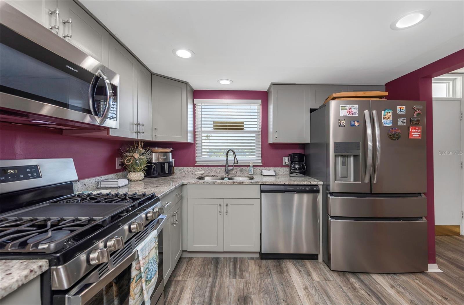 1868 SHORE DR S #409 - Photo 1