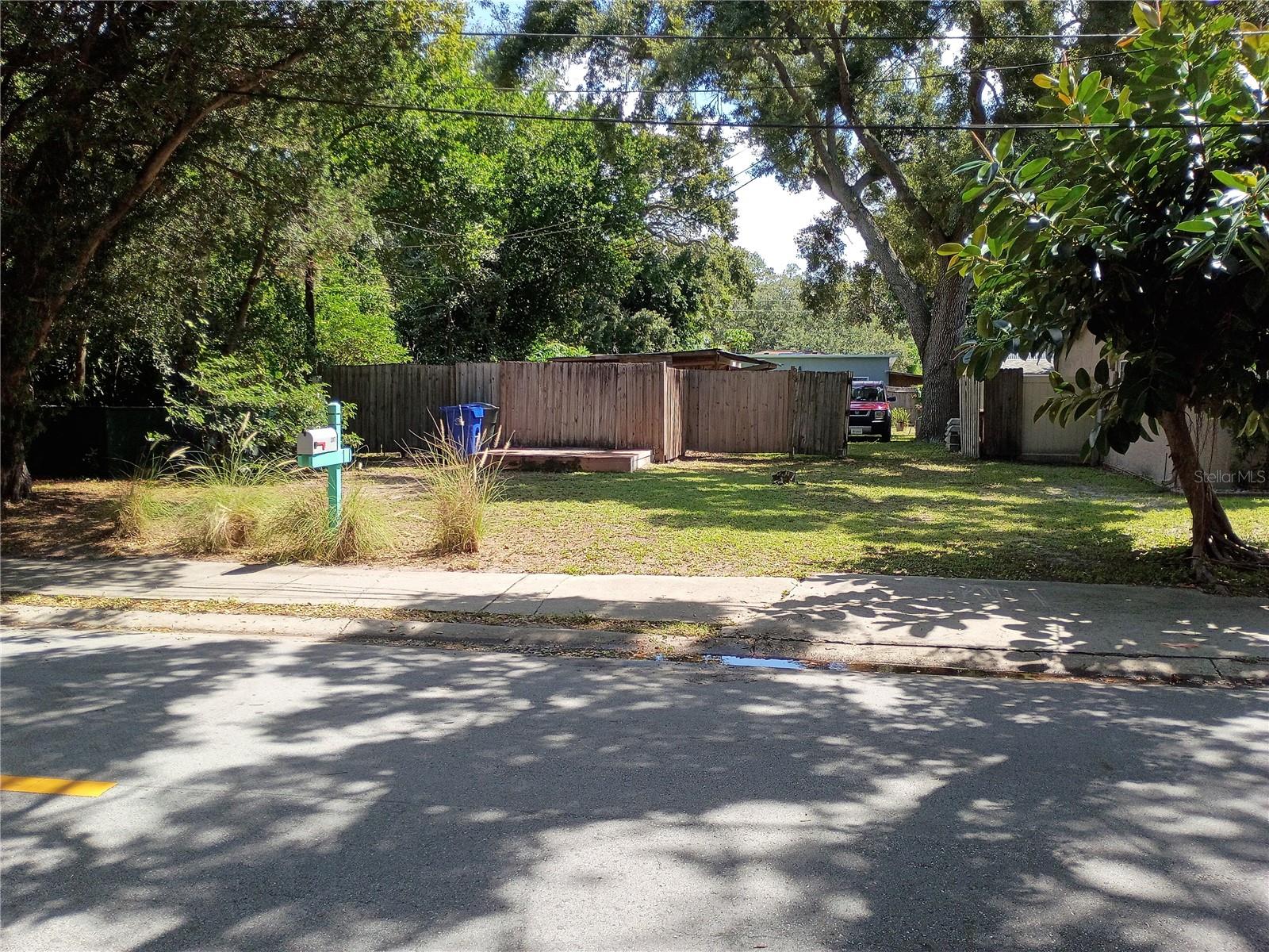 1307 NEW YORK AVE - Photo 1