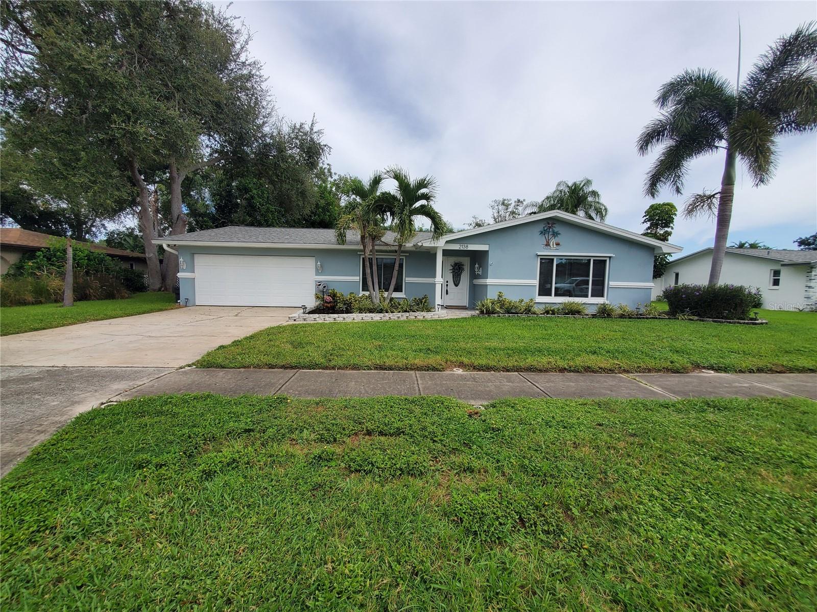 2138 GROVE PL - Photo 1