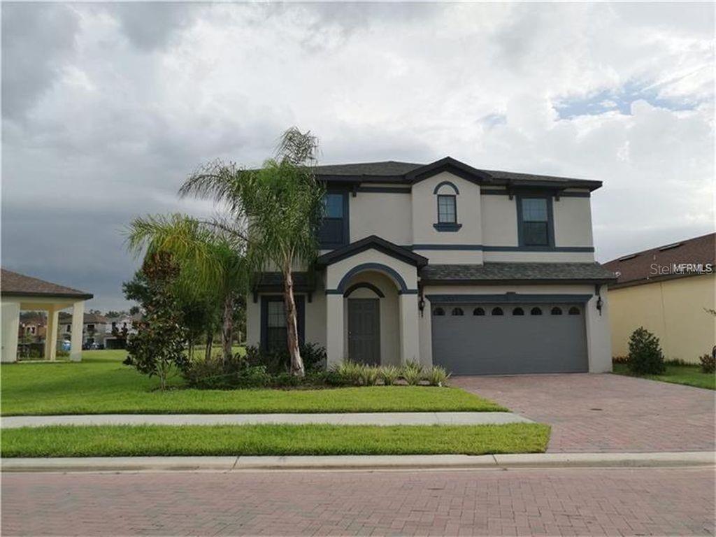 15213 ANTILLES ISLE LN - Photo 1