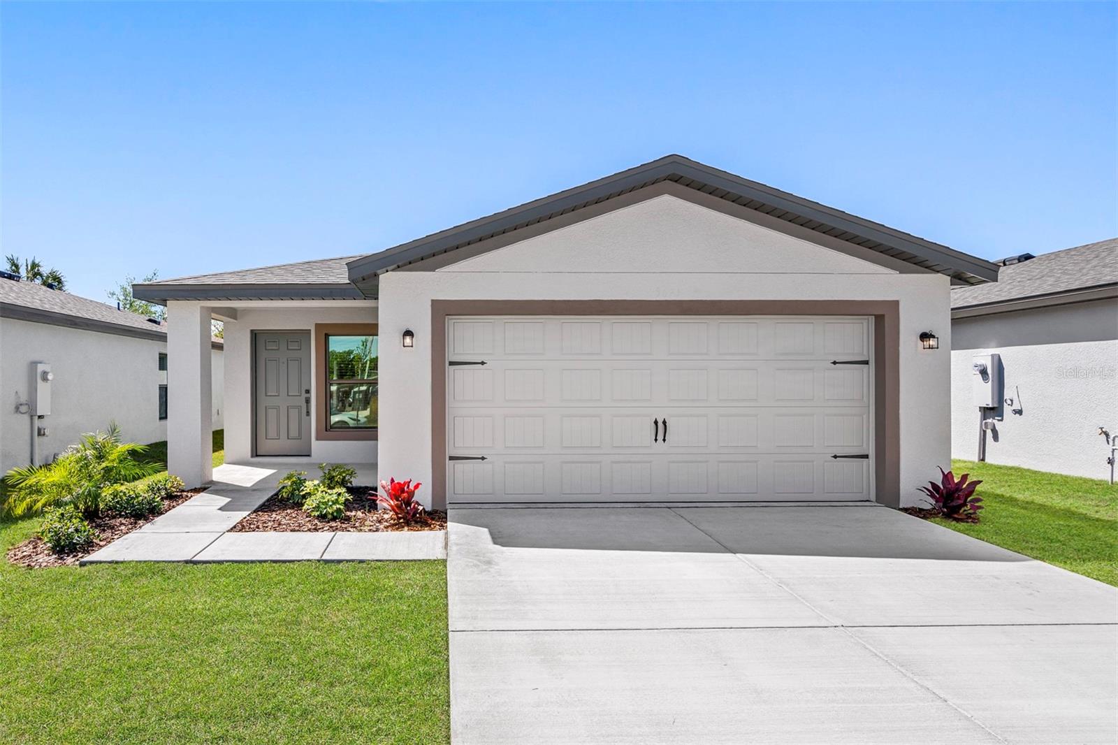 5233 CAP RD - Photo 1