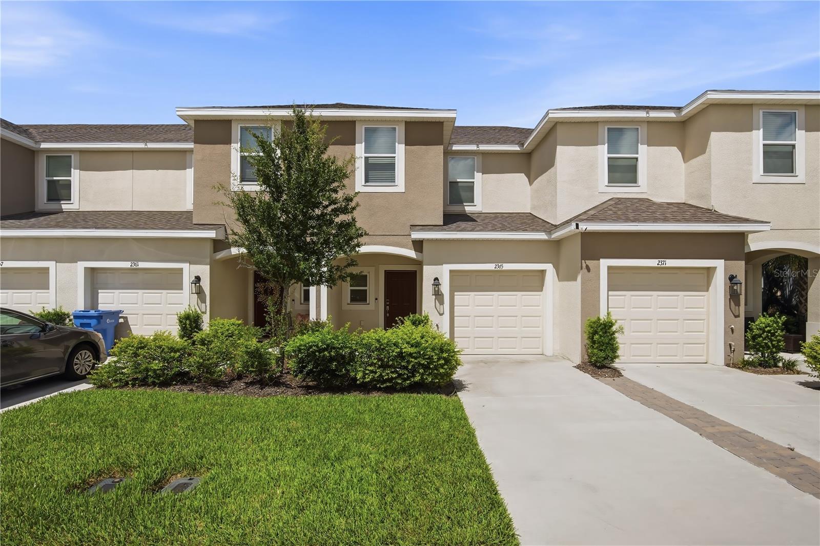 2365 PARAVANE WAY - Photo 1