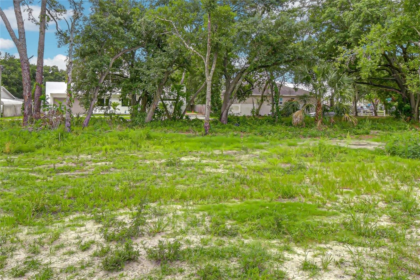 6806 NEW YORK DR #Lot B - Photo 1