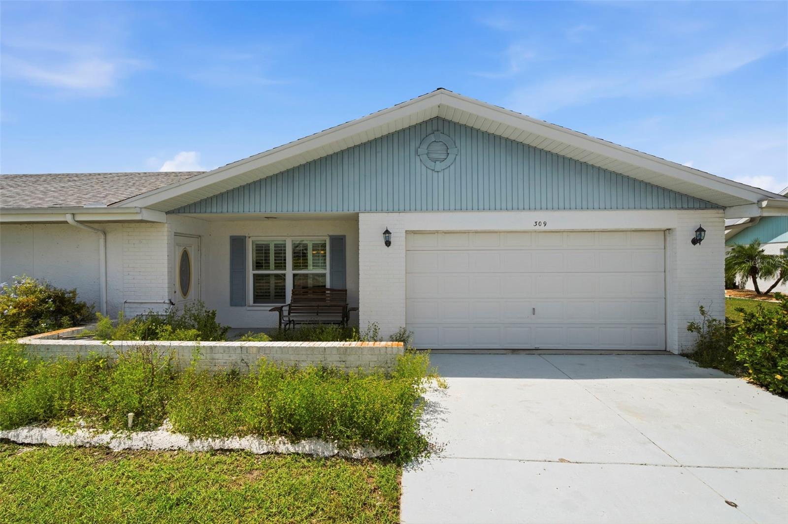 309 GREEN MANOR DR - Photo 1