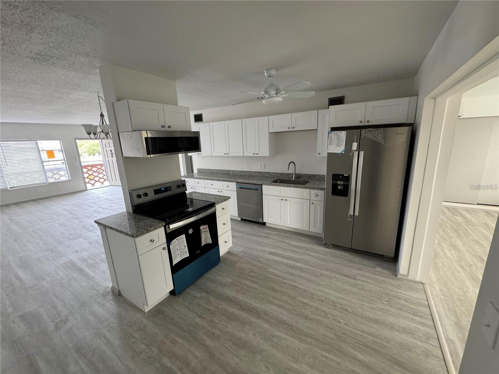 2072 AUSTRALIA WAY W #48 - Photo 1