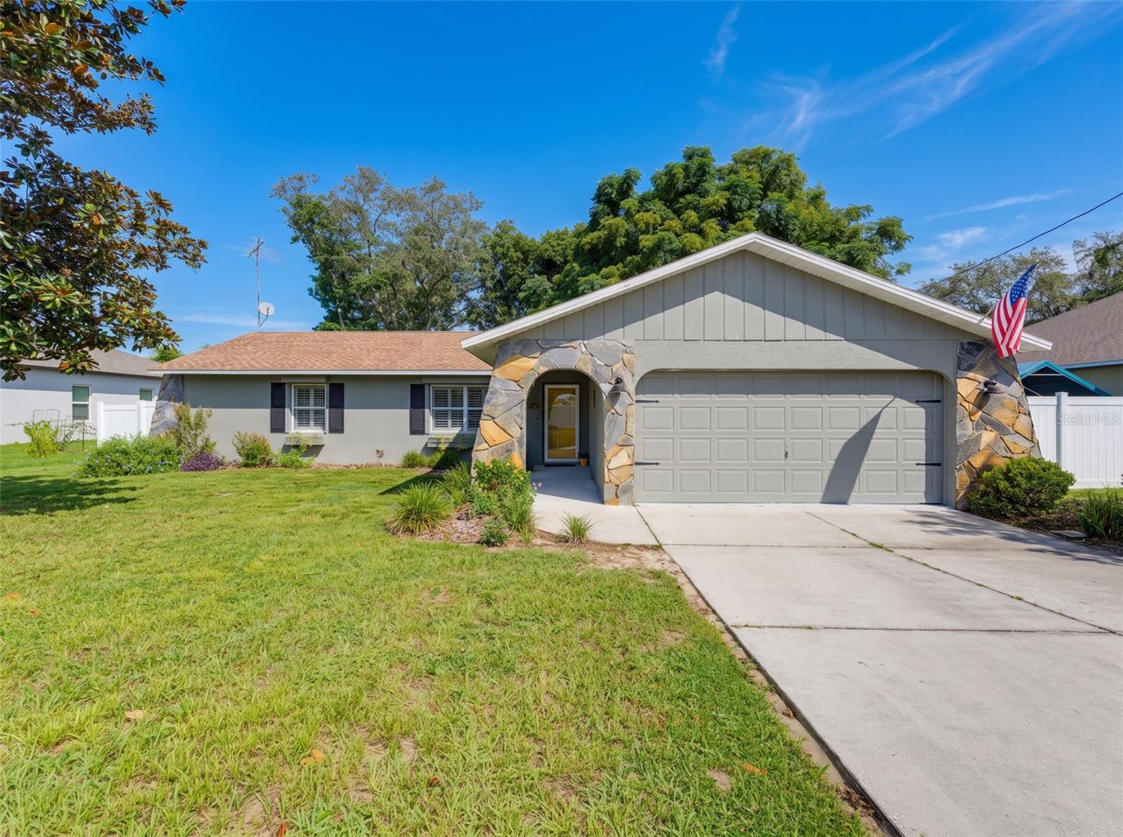 11113 NORVELL RD - Photo 1