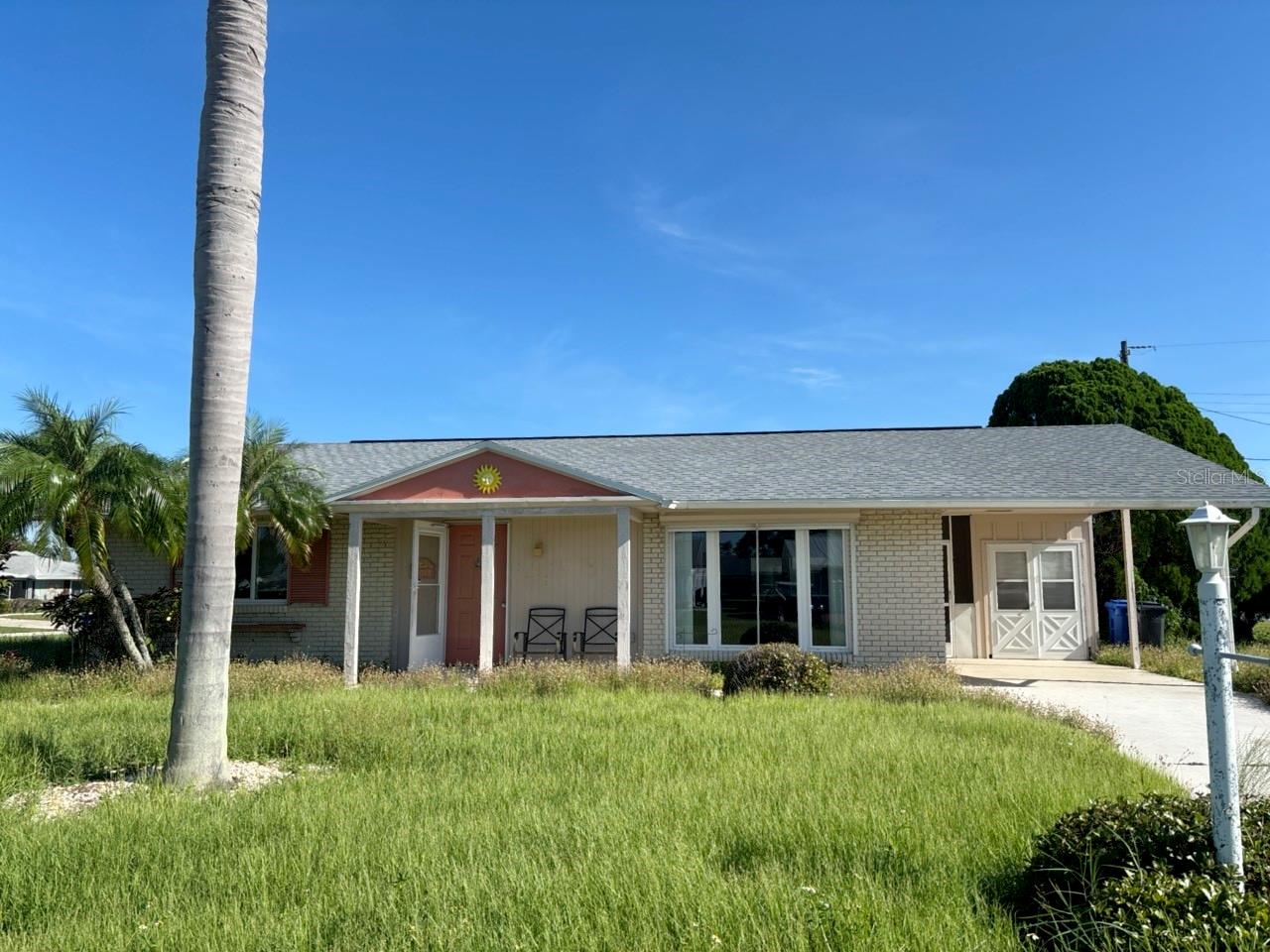 1515 ARROWHEAD DR - Photo 1