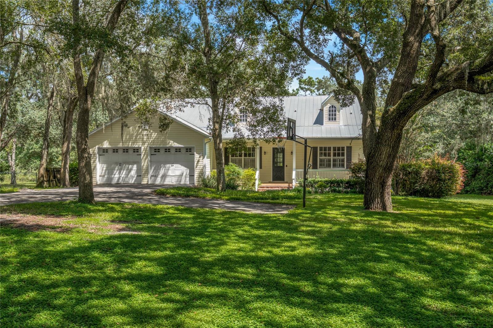 6122 REGINA PL - Photo 1