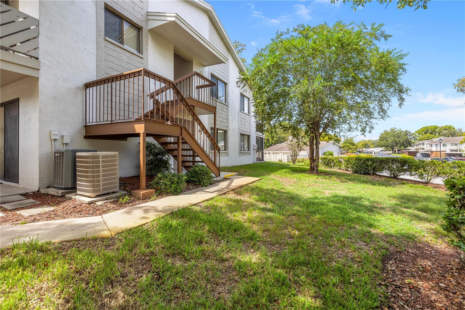 8023 FEATHER CT #D - Photo 1
