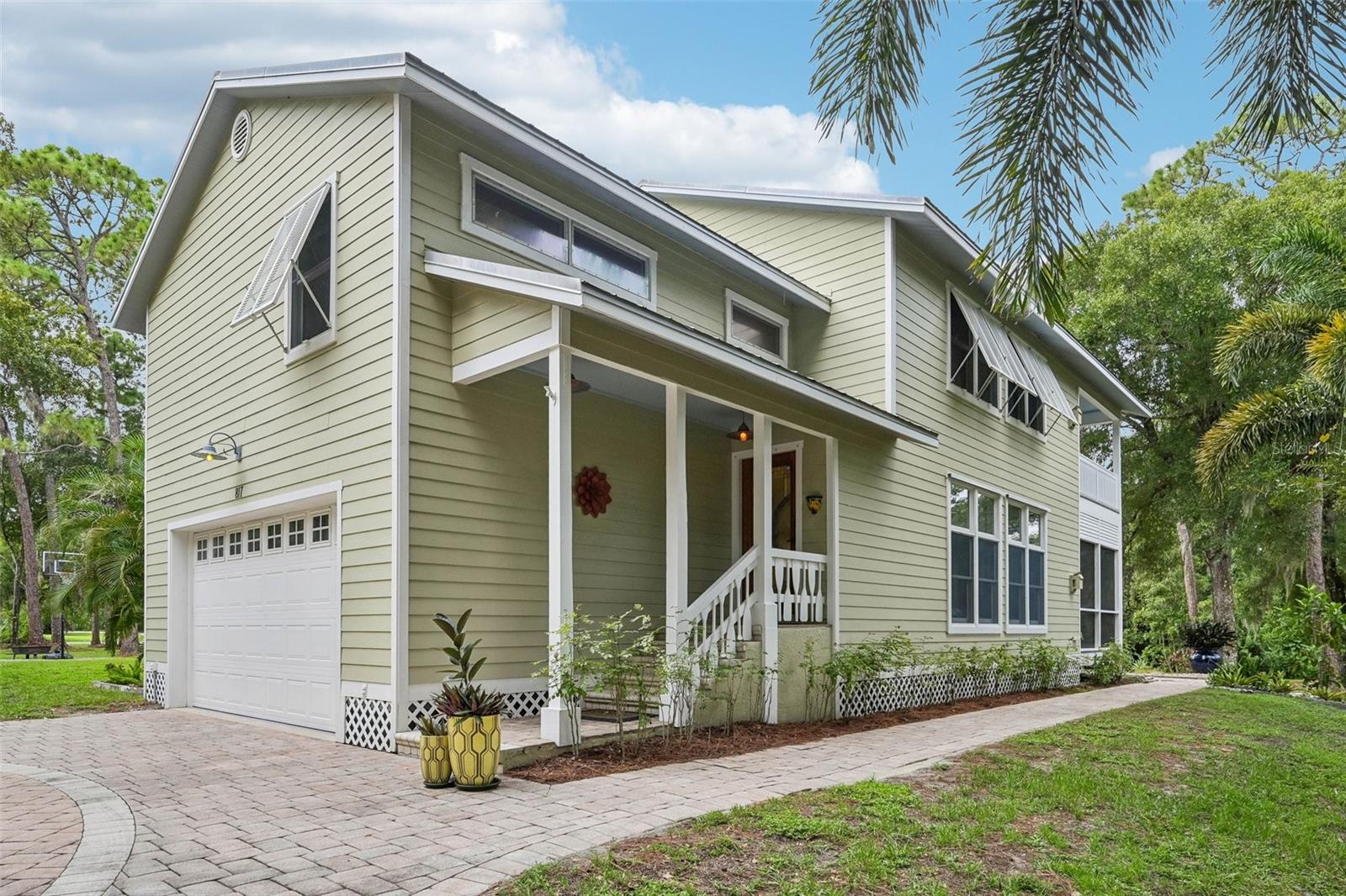817 OAK VISTA DR - Photo 1