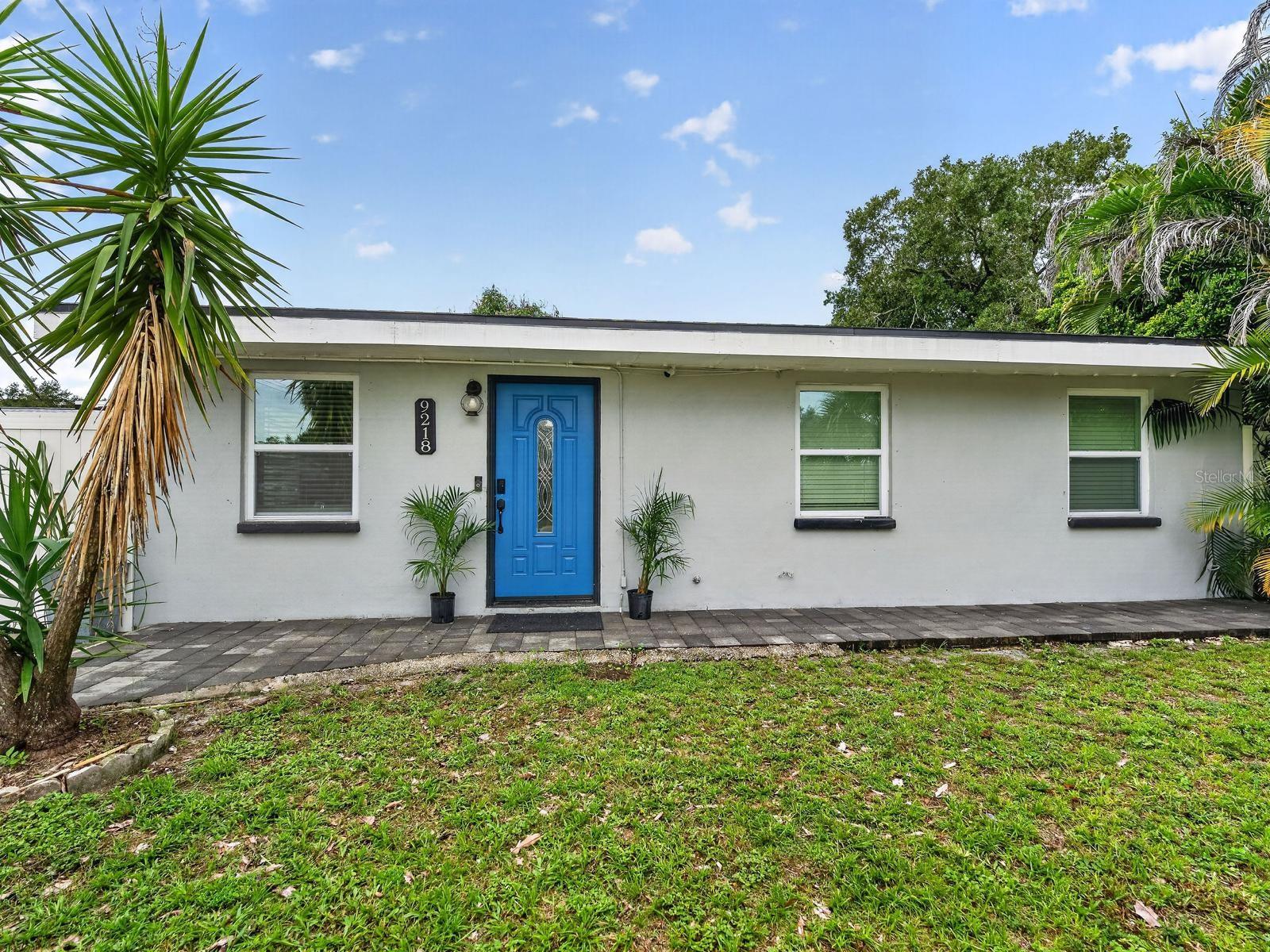 9218 W ROBSON ST - Photo 1