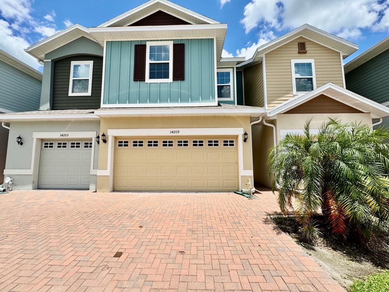 34209 ROGALLO LN - Photo 1