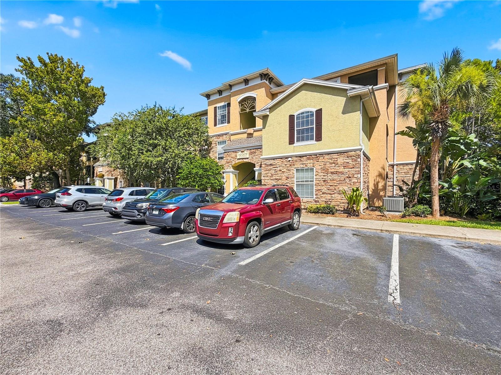 10209 COURTNEY PALMS BLVD #203 - Photo 1