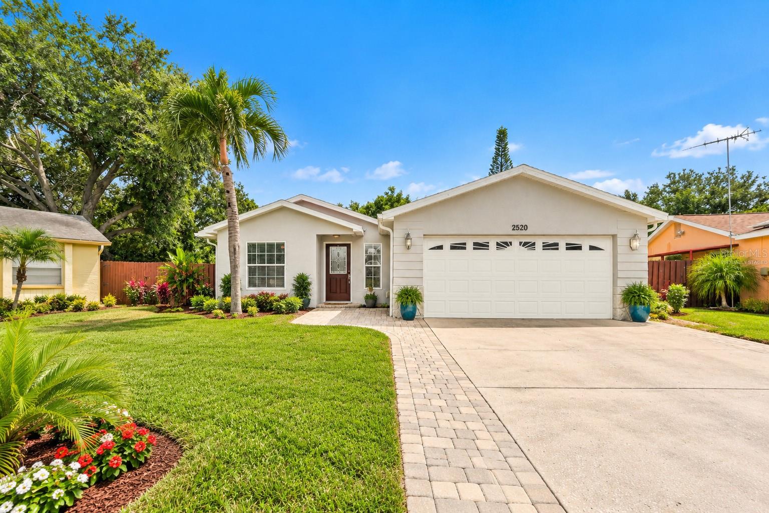 2520 FAWN CT - Photo 1
