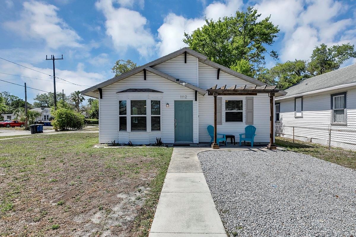 1112 S PROSPECT AVE - Photo 1