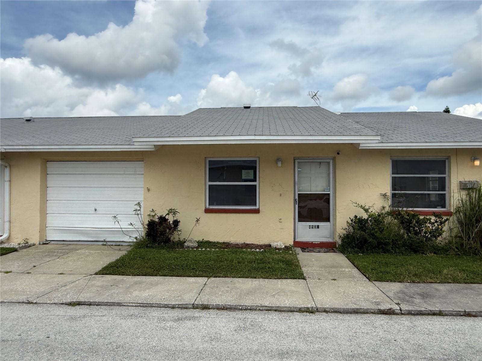 4937 HAZNER ST - Photo 1