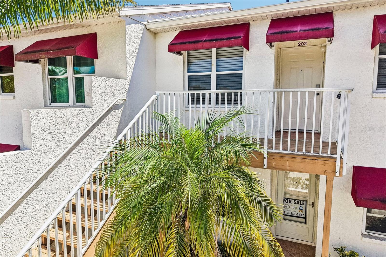 1400 WATER VIEW DR W #202 - Photo 1