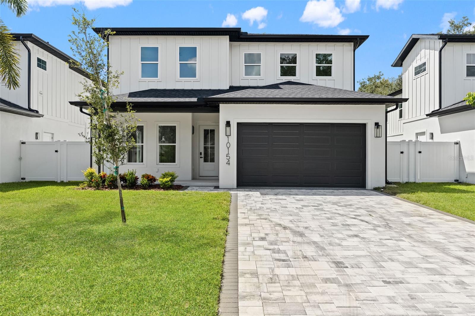 10154 HODSON PL - Photo 1