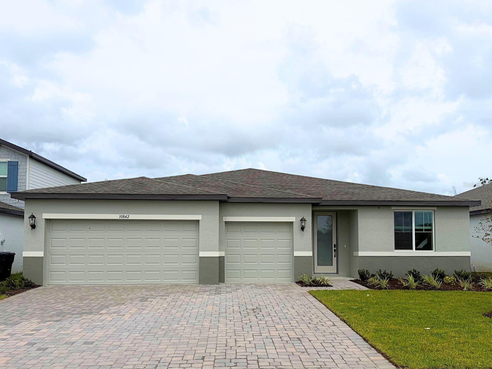 10842 BUDDING BLOSSOM CT - Photo 1