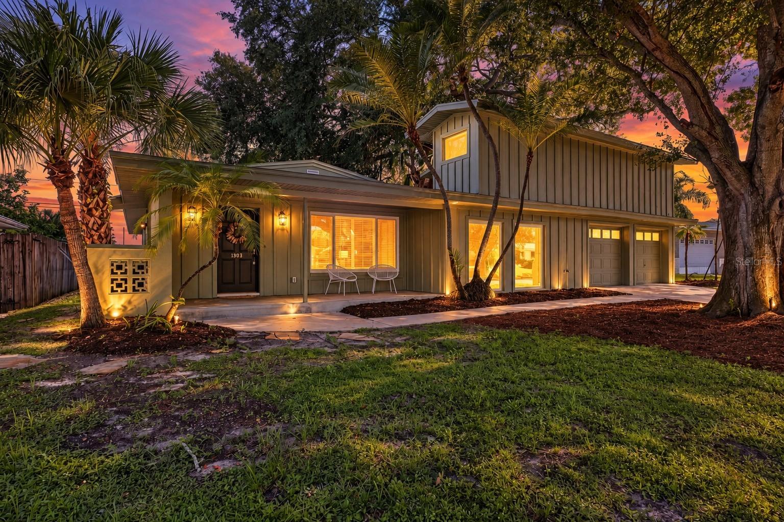 1856 FRANCIS DR - Photo 1
