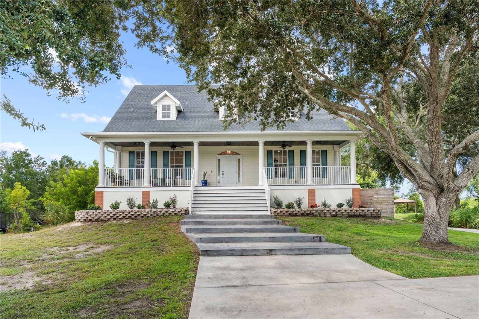 1456 N JASMINE AVE - Photo 1