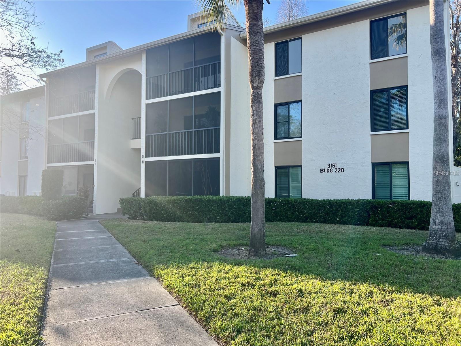 3161 LAKE PINE WAY S #H1 - Photo 1