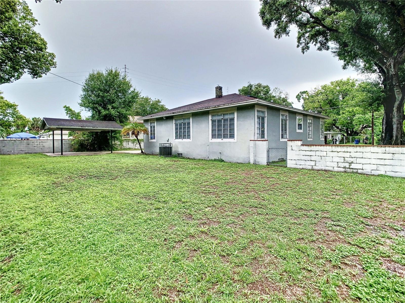 2211 DURHAM ST - Photo 1
