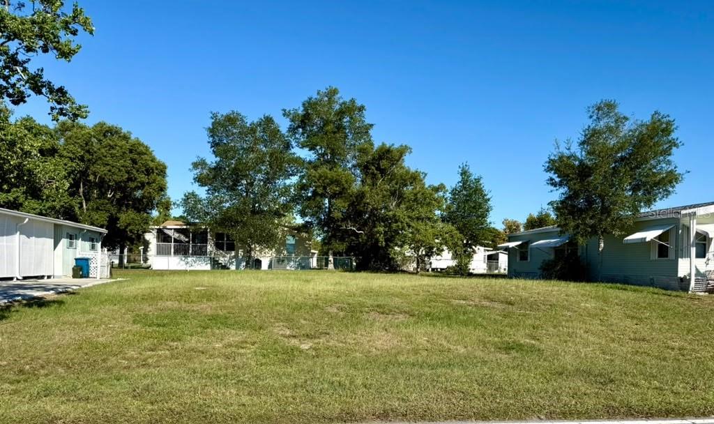 15678 BROOKRIDGE BLVD - Photo 1