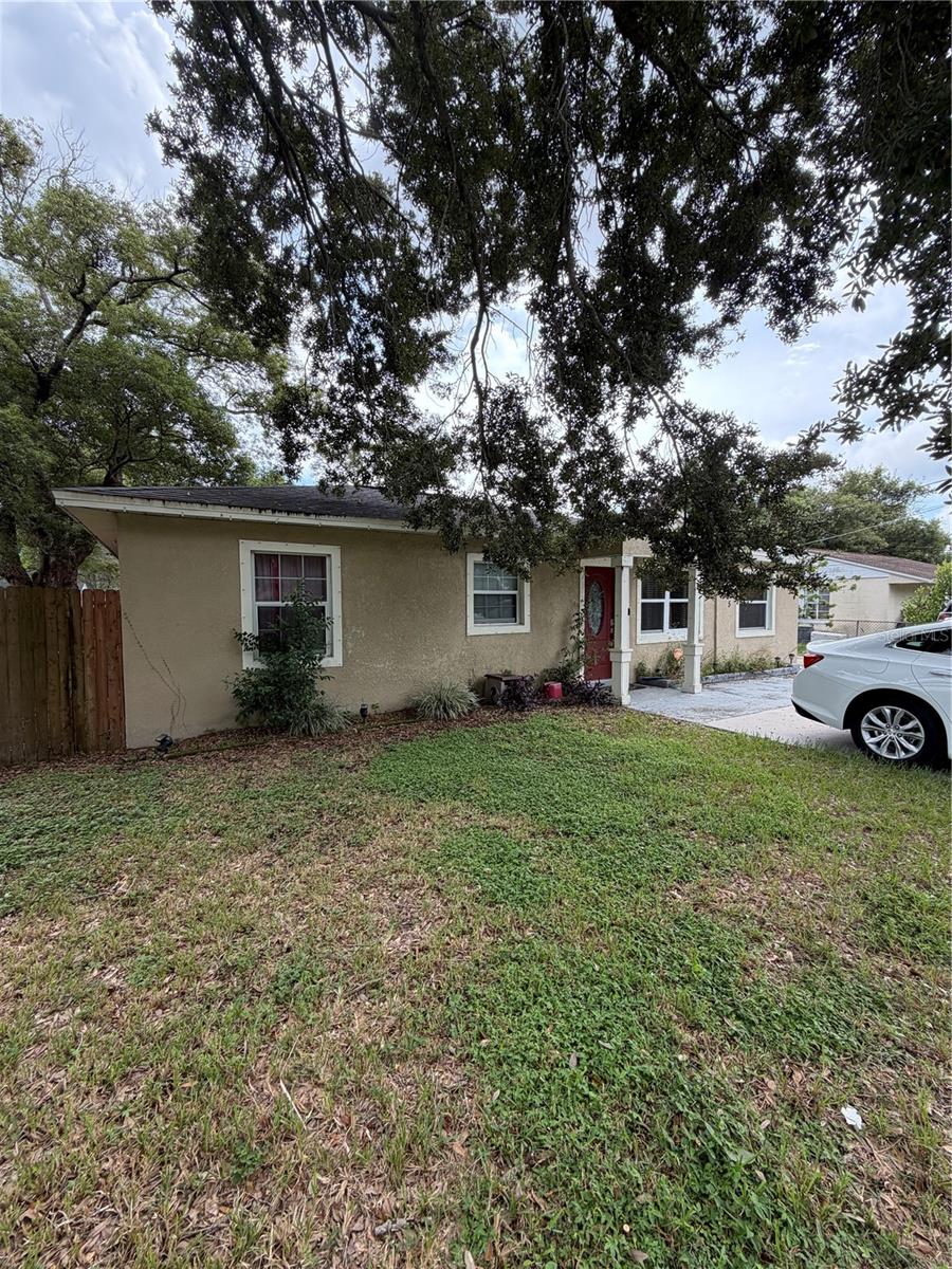 10325 N ARMENIA AVE - Photo 1