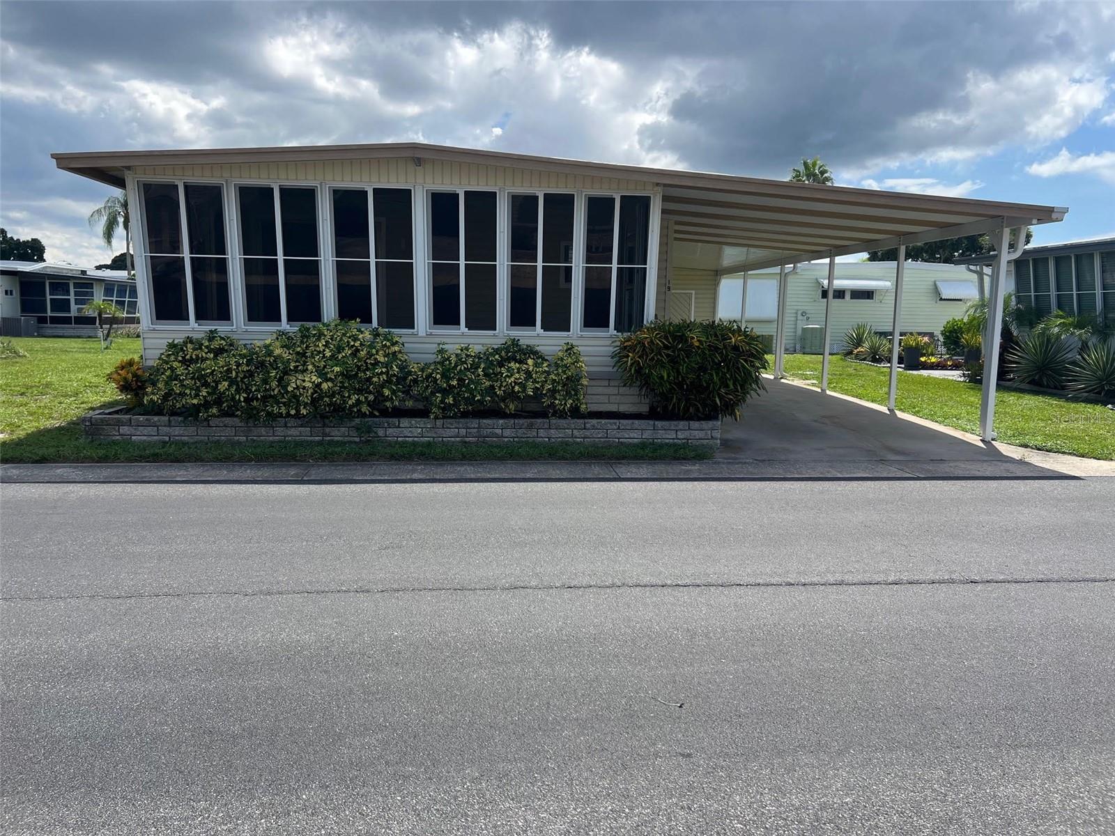 19 PINDO PALM ST W - Photo 1