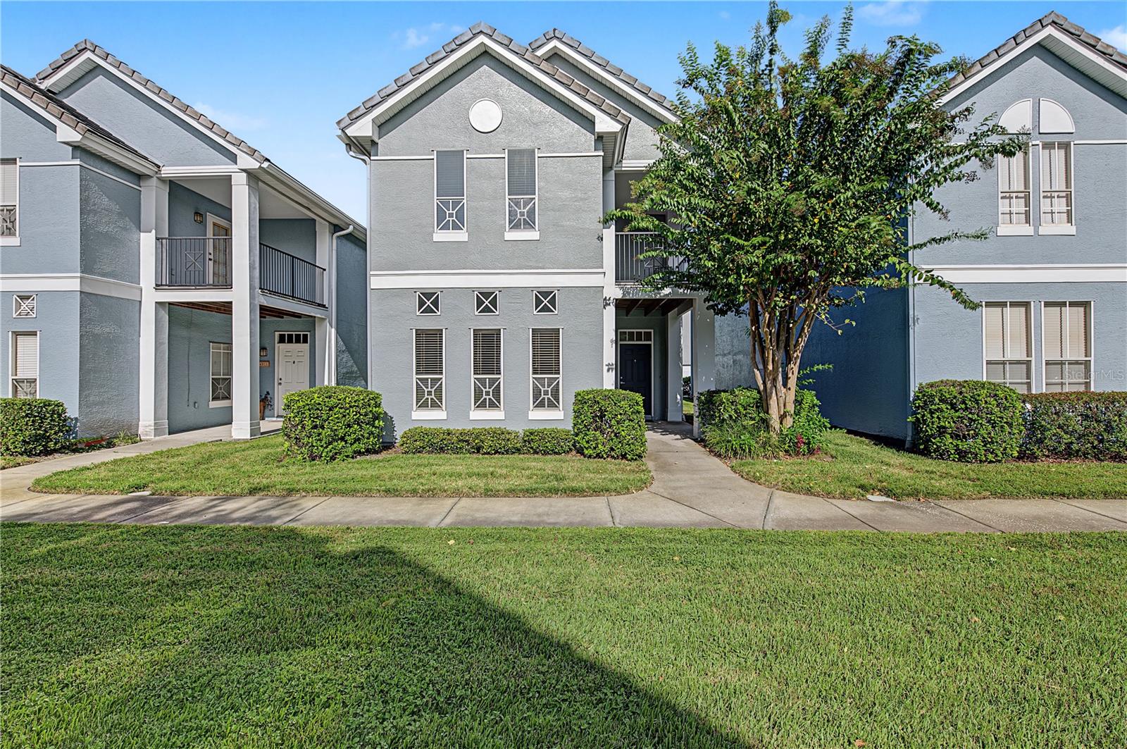 4006 CARROLLWOOD PALM CT - Photo 1