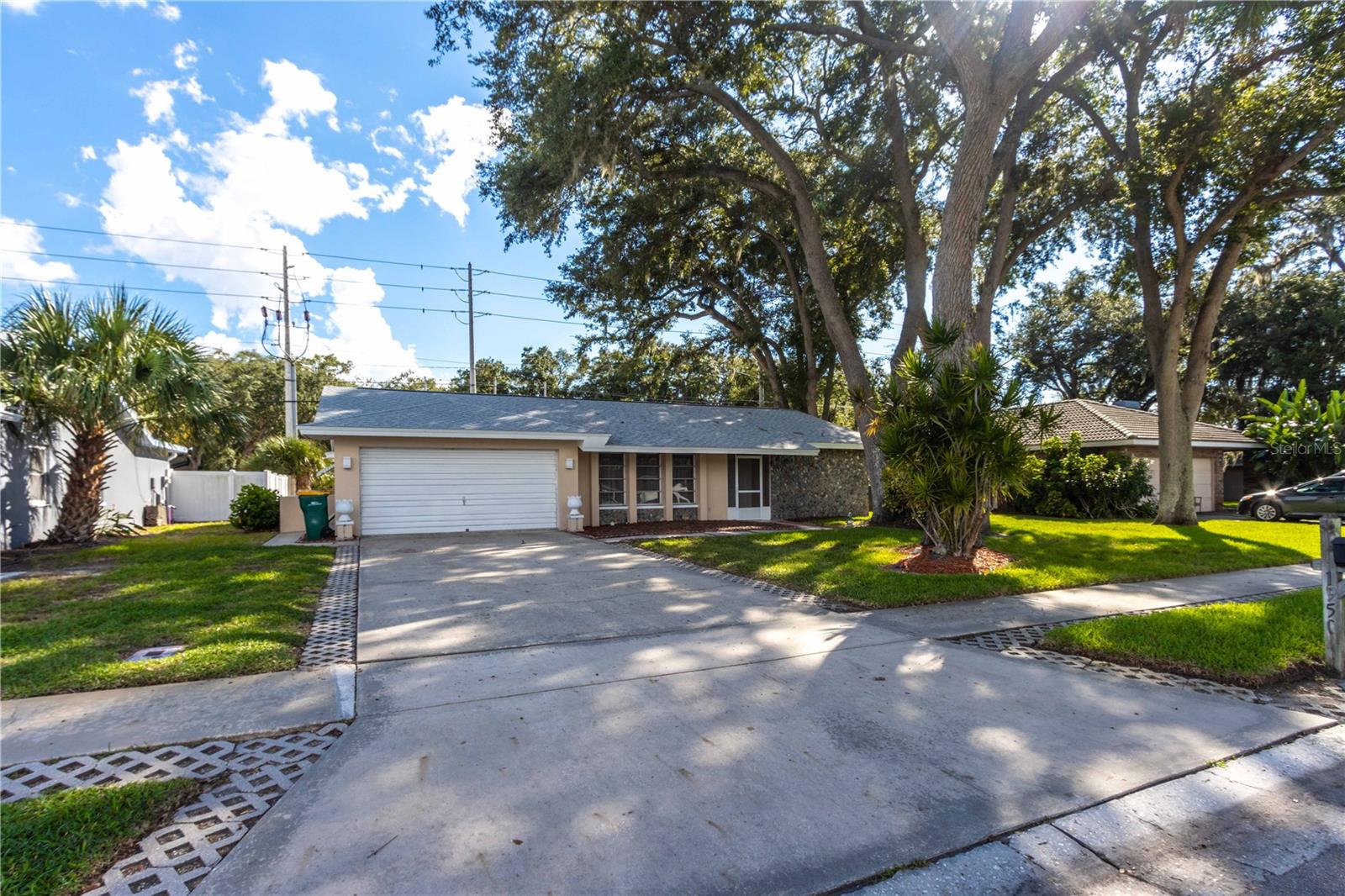 1950 SANDPIPER DR - Photo 1