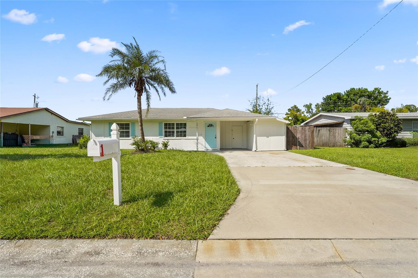 2901 POPLAR ST - Photo 1