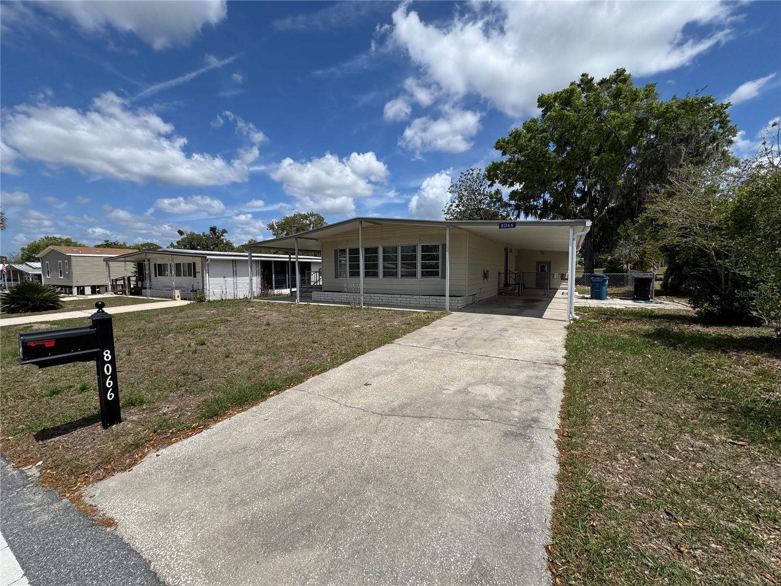 8066 HIGHPOINT BLVD - Photo 1
