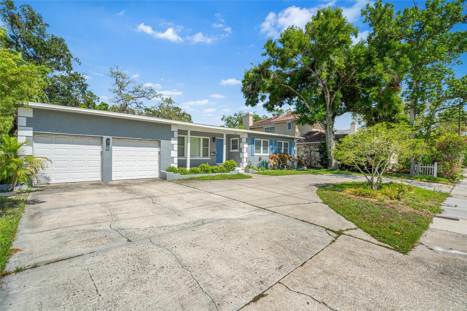 404 S WEST SHORE BLVD - Photo 1