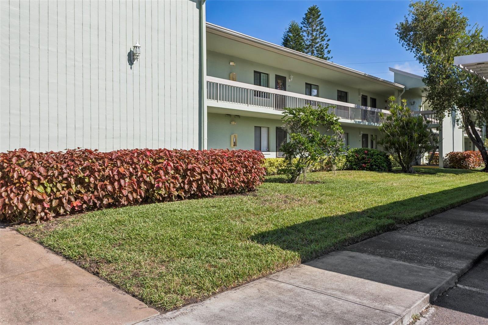 127 NANCY DR #127 - Photo 1