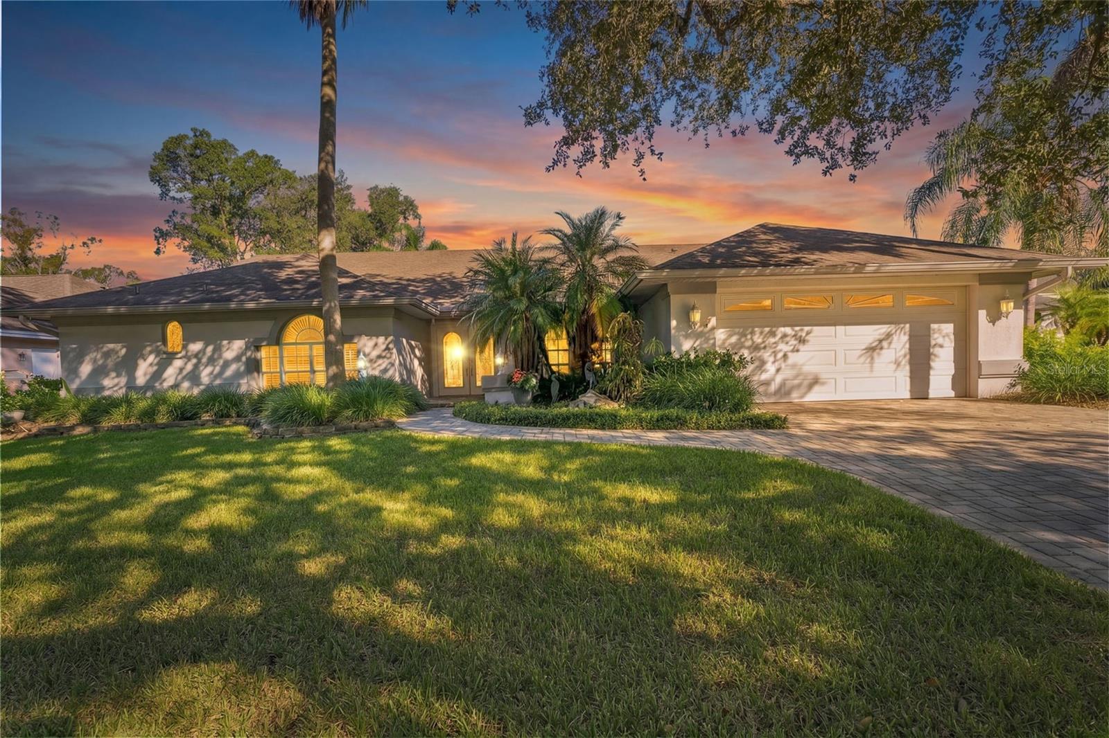 16508 BLENHEIM DR - Photo 1