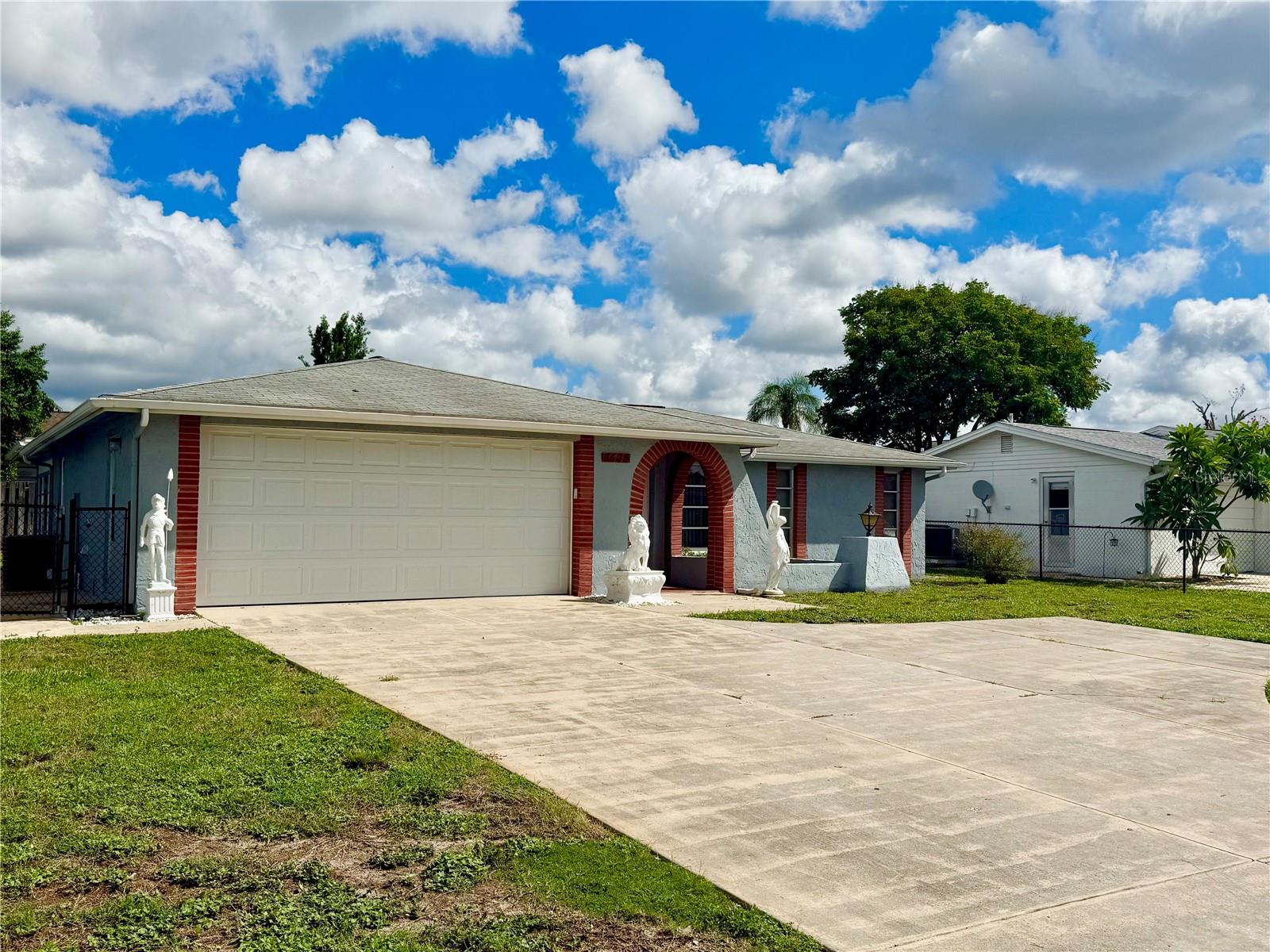 7625 EMBASSY BLVD - Photo 1