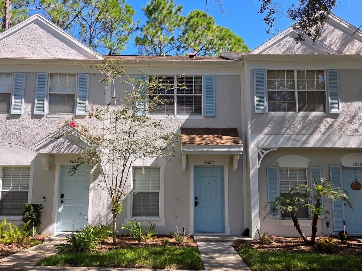 8664 HUNTERS KEY CIR - Photo 1