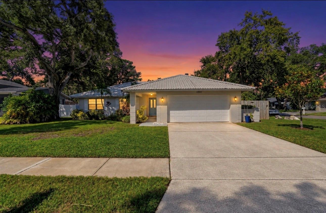 13926 GULL WAY - Photo 1