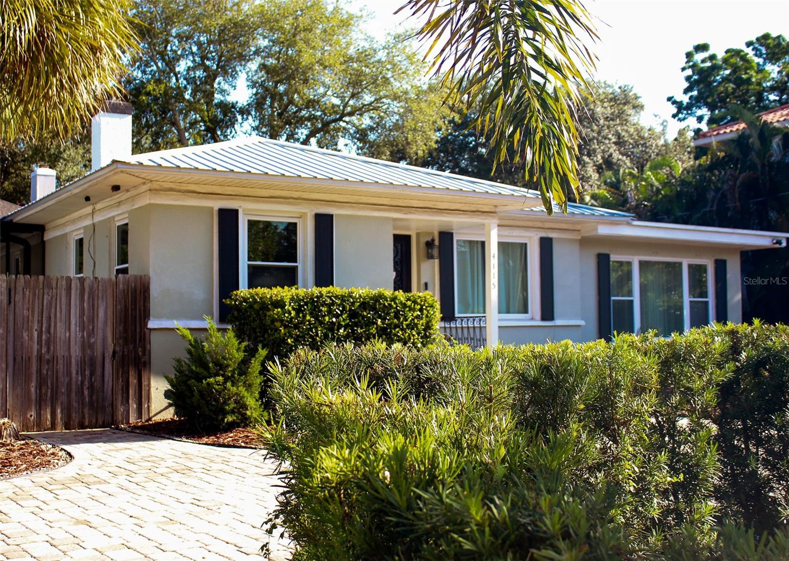 4115 W SAN PEDRO ST - Photo 1