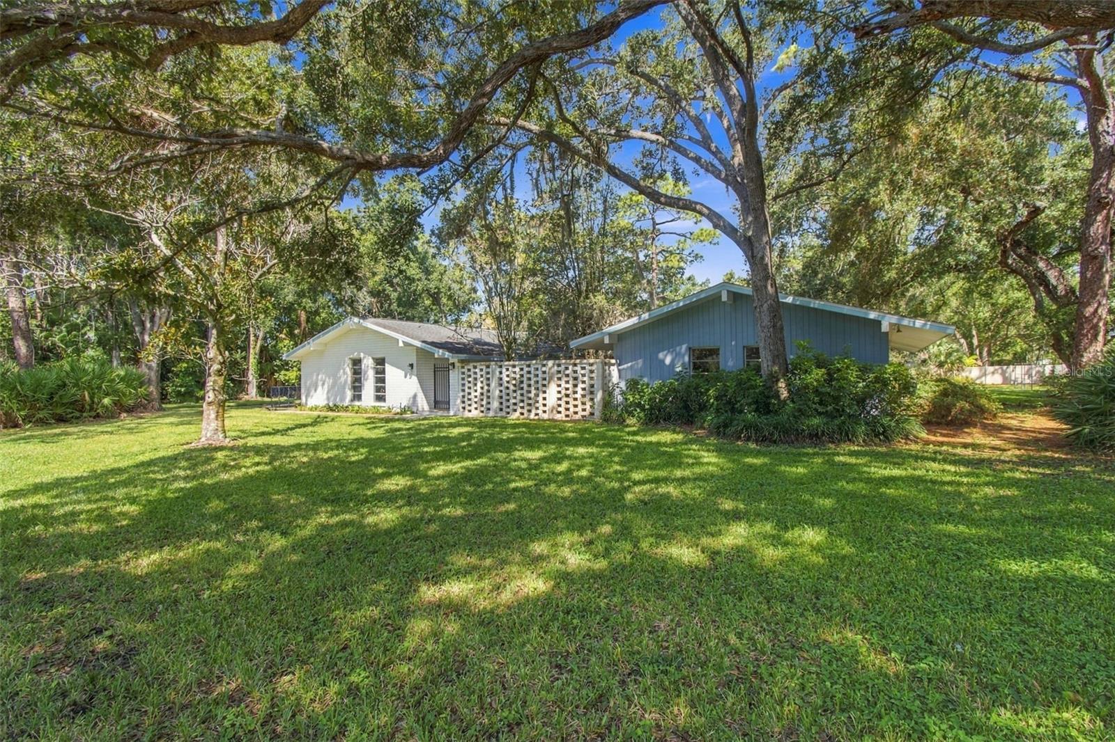 1996 GLENN RD - Photo 1