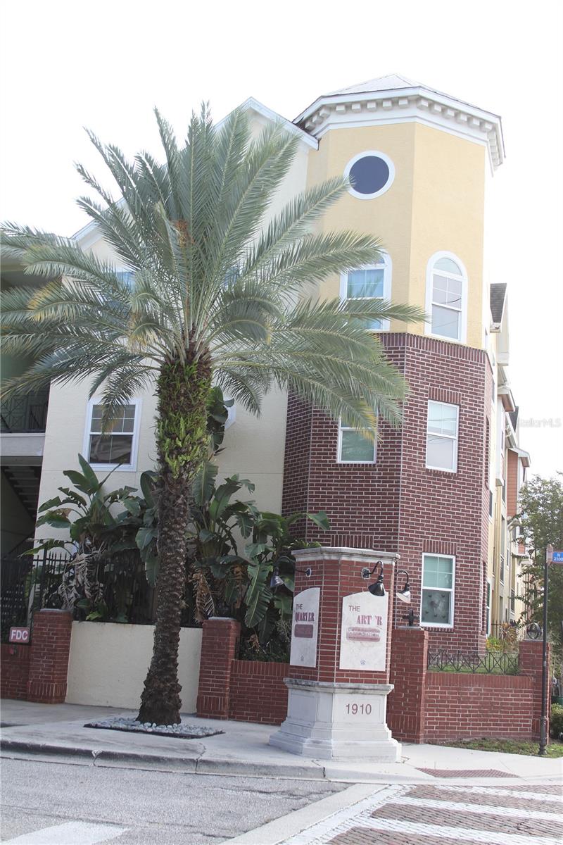 1910 E PALM AVE #9201 - Photo 1