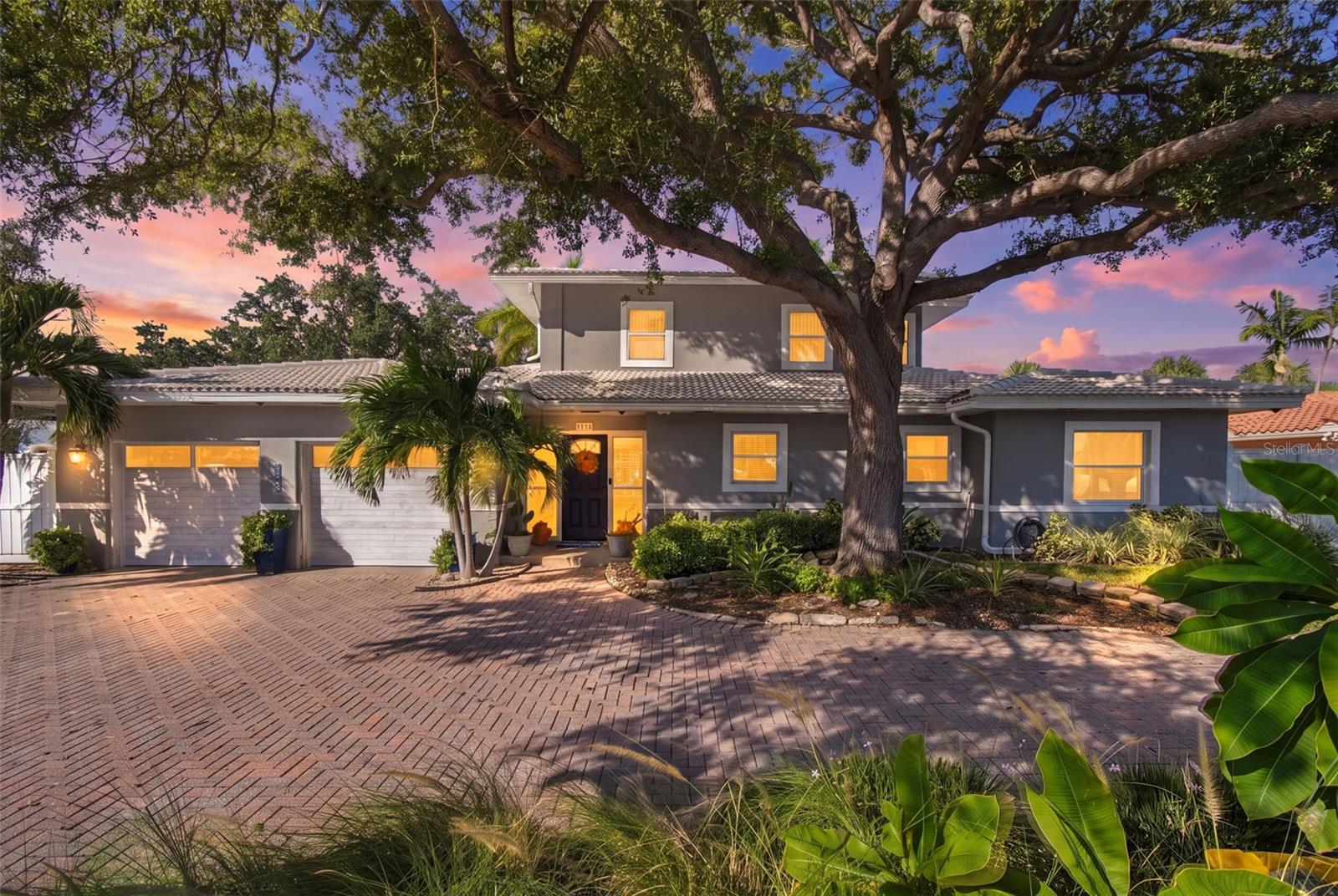 5411 ALOHA DR - Photo 1