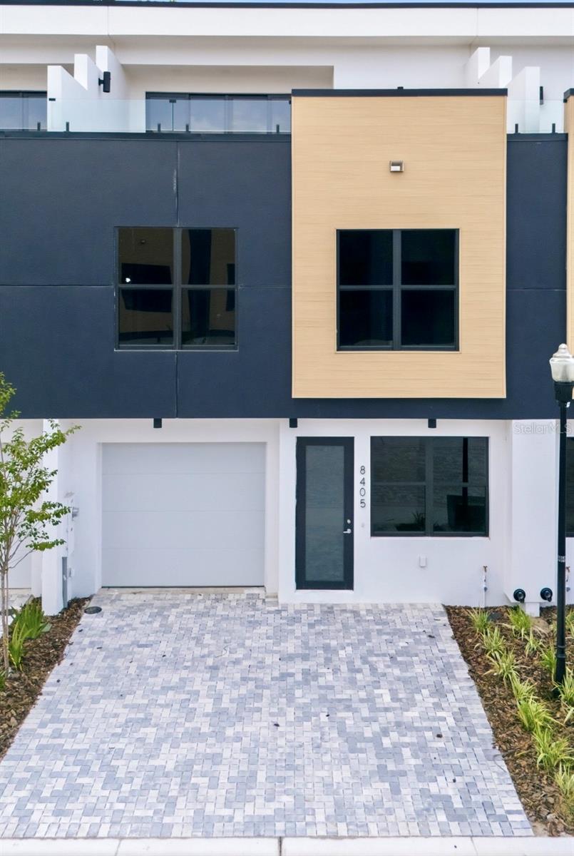 8405 MODANO PL - Photo 1