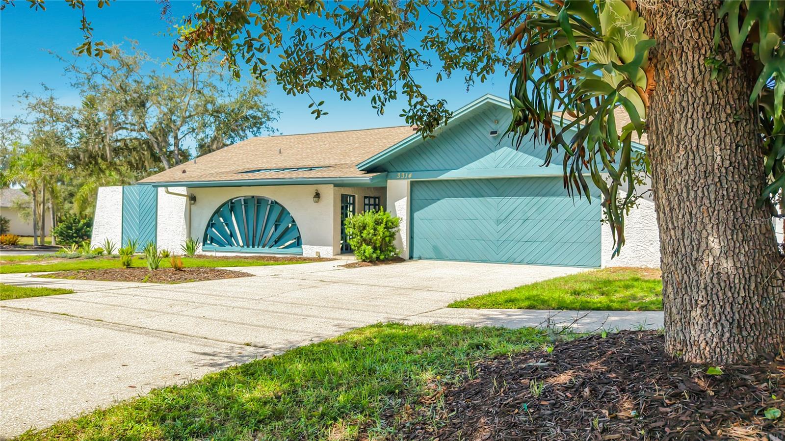 3314 ENTERPRISE RD E - Photo 1