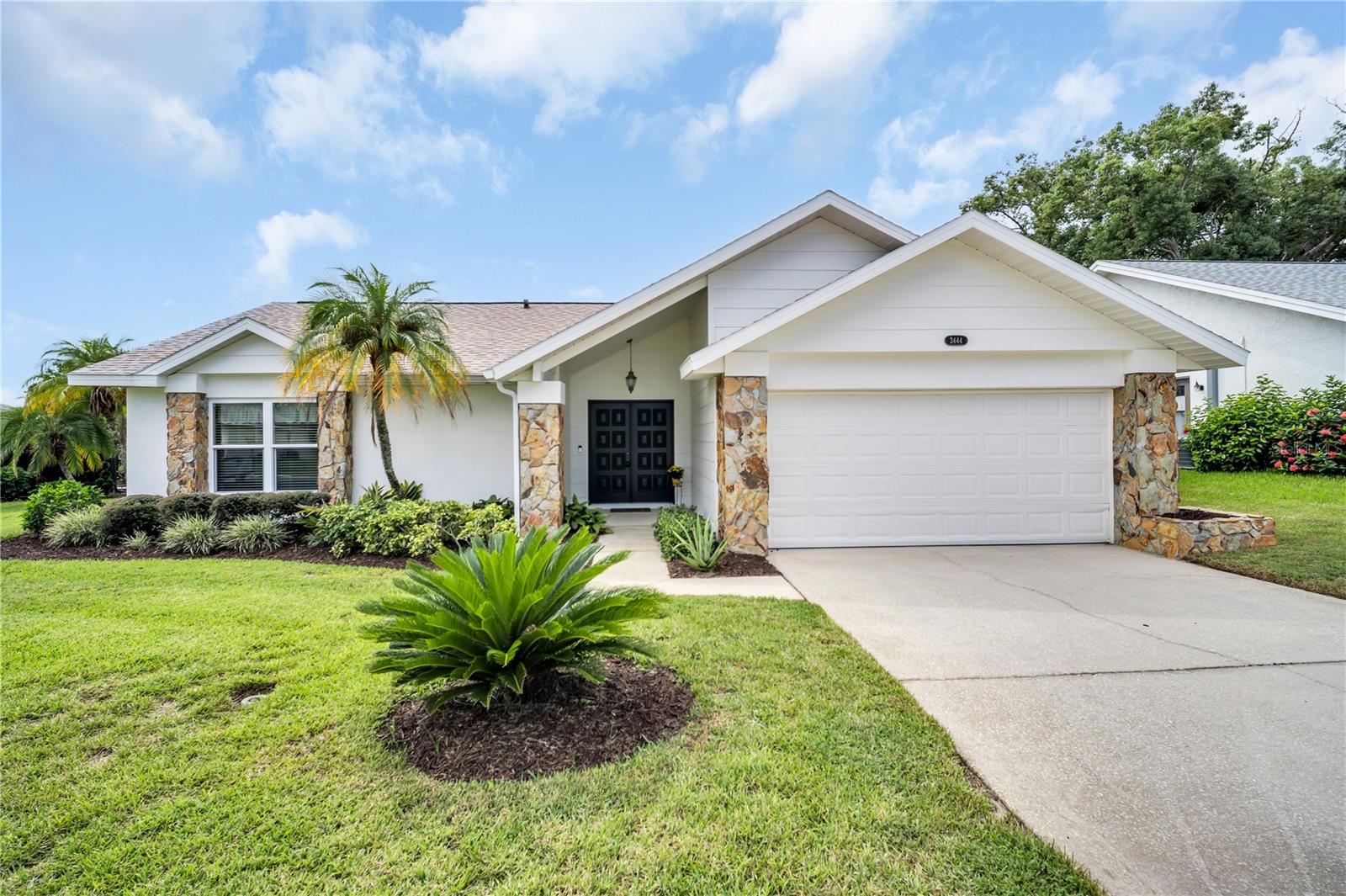 3444 CARMICHAEL ST - Photo 1